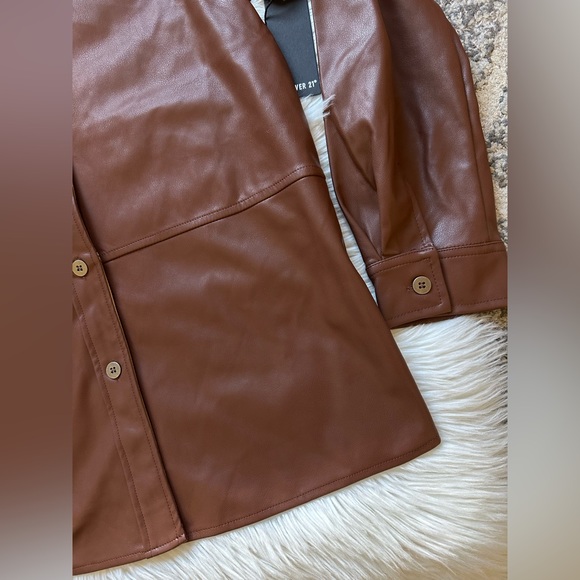F21 faux leather shacket - Picture 5 of 6